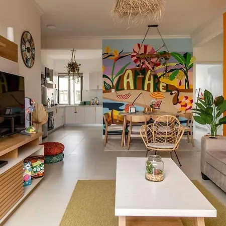 Lamarel Beach House Apartment